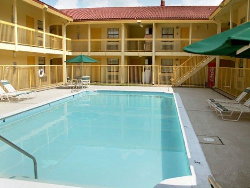 La Quinta Inn By Wyndham Baton Rouge University Area Eksteriør bilde