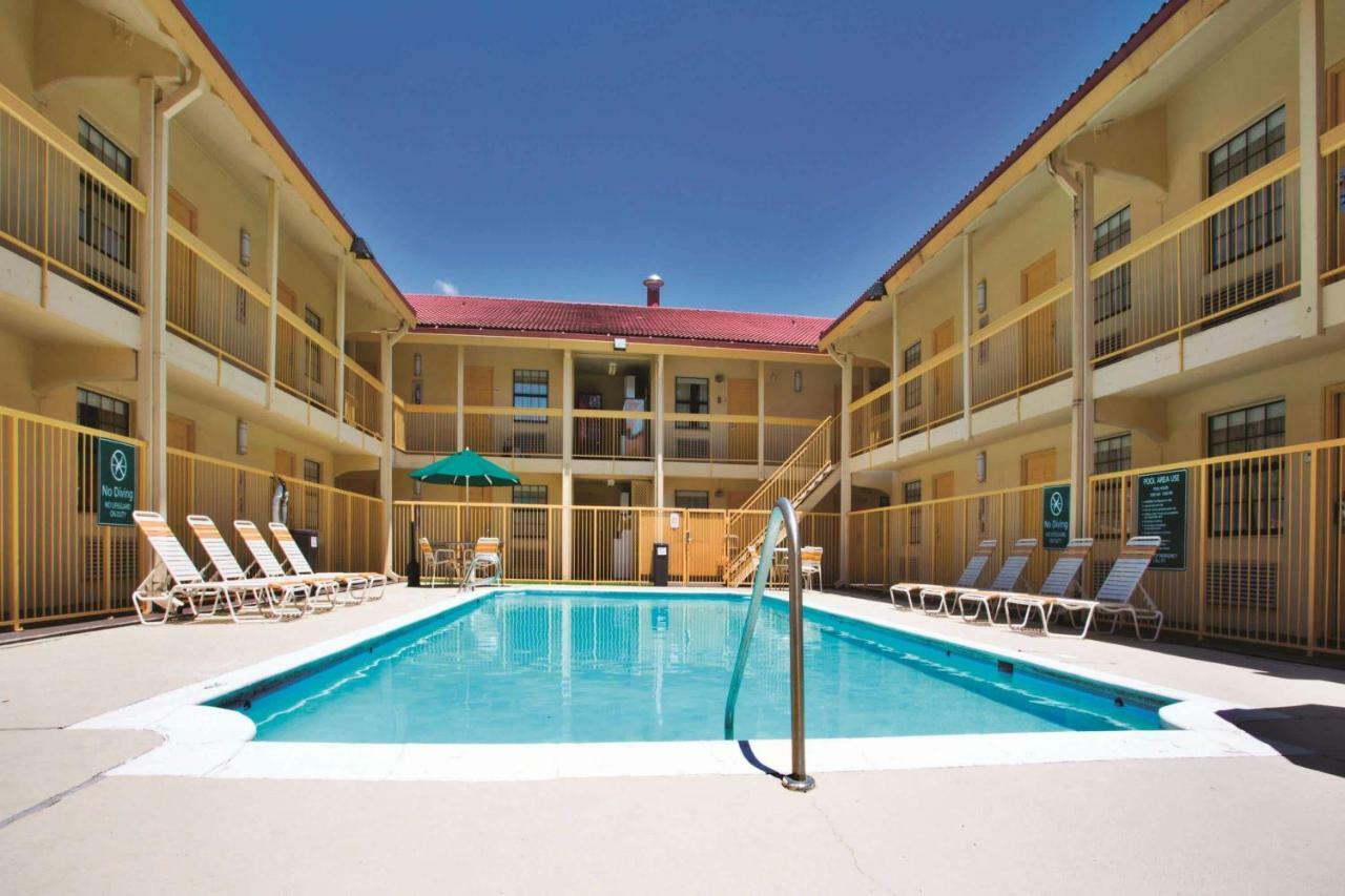 La Quinta Inn By Wyndham Baton Rouge University Area Eksteriør bilde