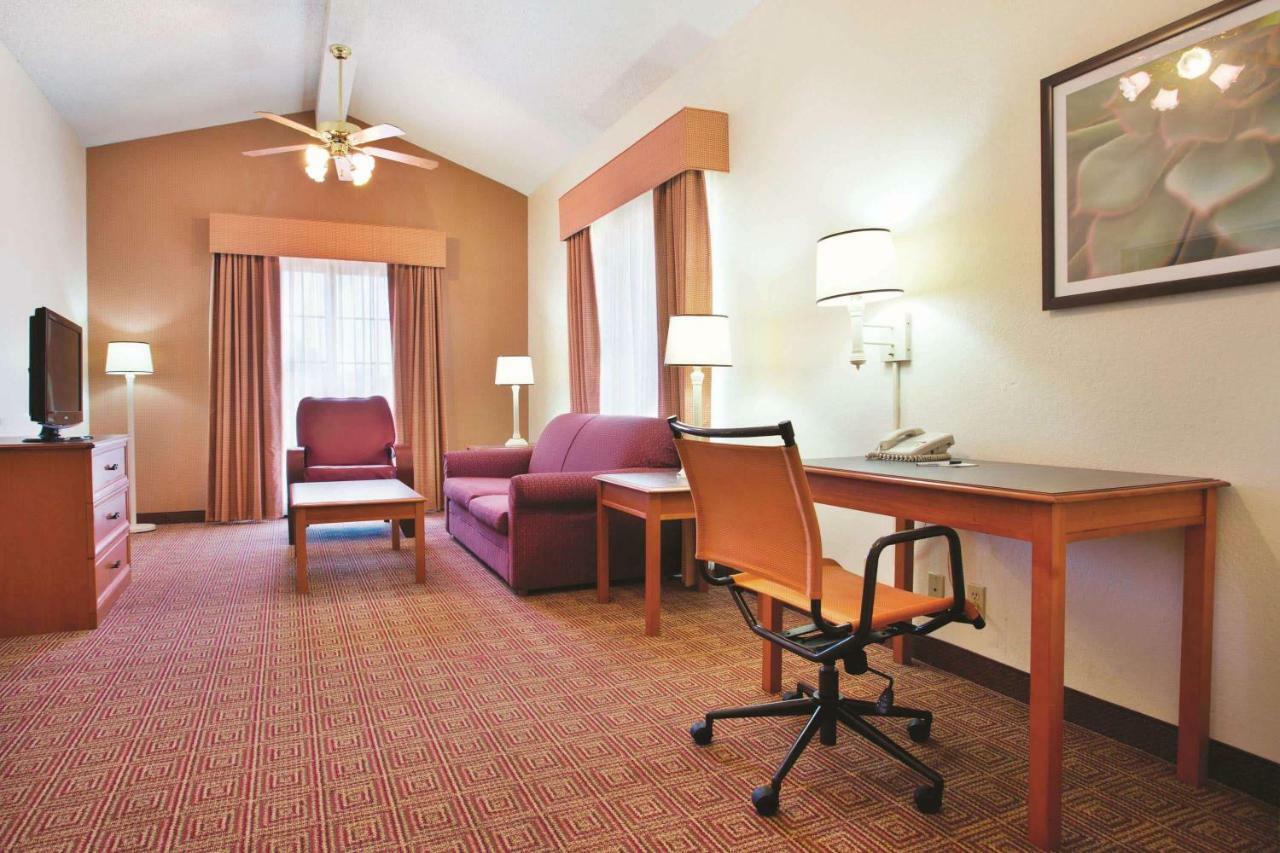 La Quinta Inn By Wyndham Baton Rouge University Area Eksteriør bilde